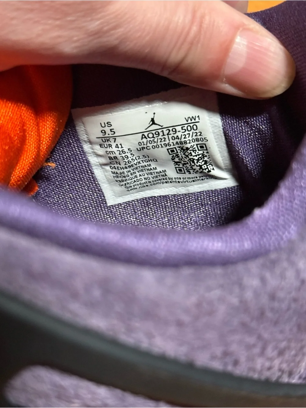 2022 Air Jordan 4 Retro “Canyon Purple” Sneakers Women: 9.5 Men: 8 - Picture 8 of 14